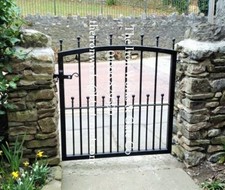 MANOR HEAVY DUTY GARDEN METAL